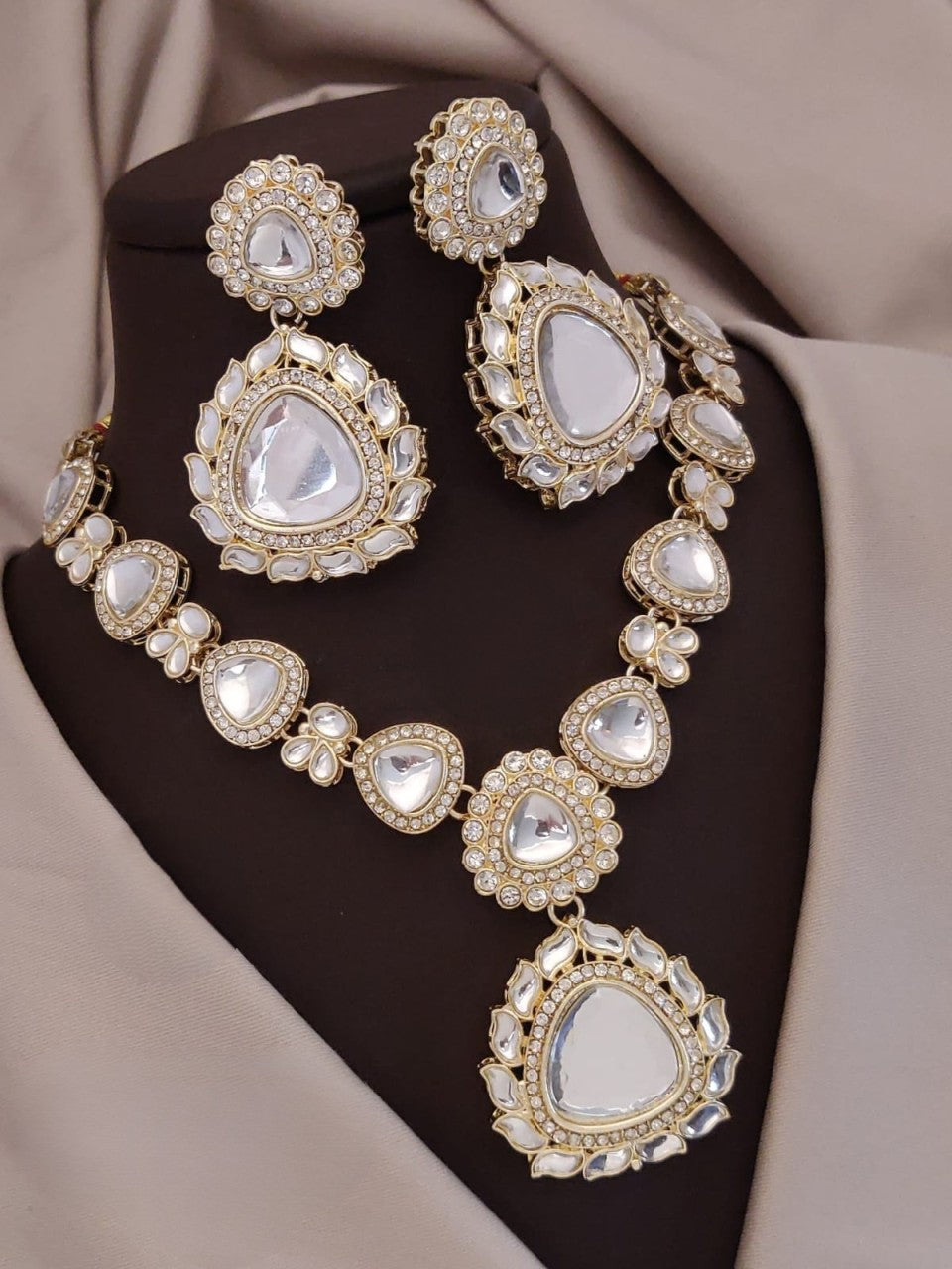 royal splendor: kundan, polki & diamond jewelry set