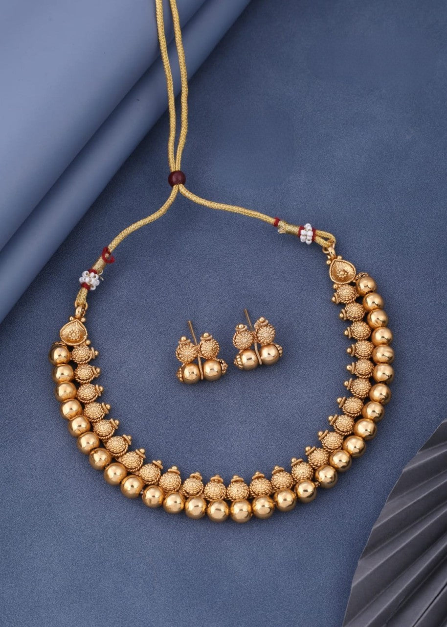 high gold antique beaded necklace set