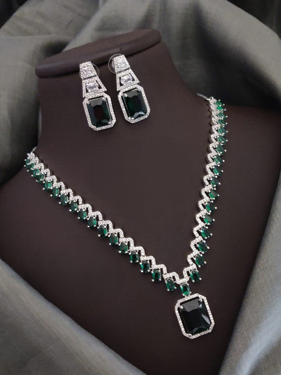 stunning american diamonds & stones necklace set