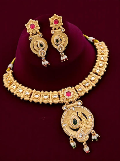 Matte Gold Finish Antique Rajwadi Necklace