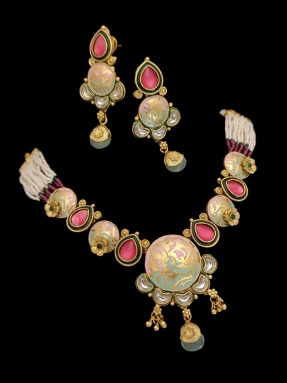 Regal Opulence: High Gold Antique Necklace Set with Earrings