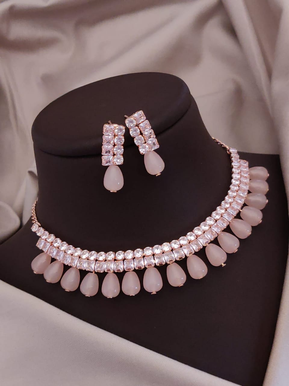 american diamond & beads necklace set