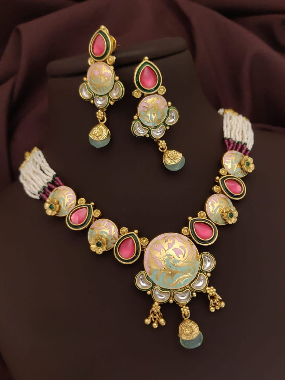 regal opulence: high gold antique necklace set with earrings