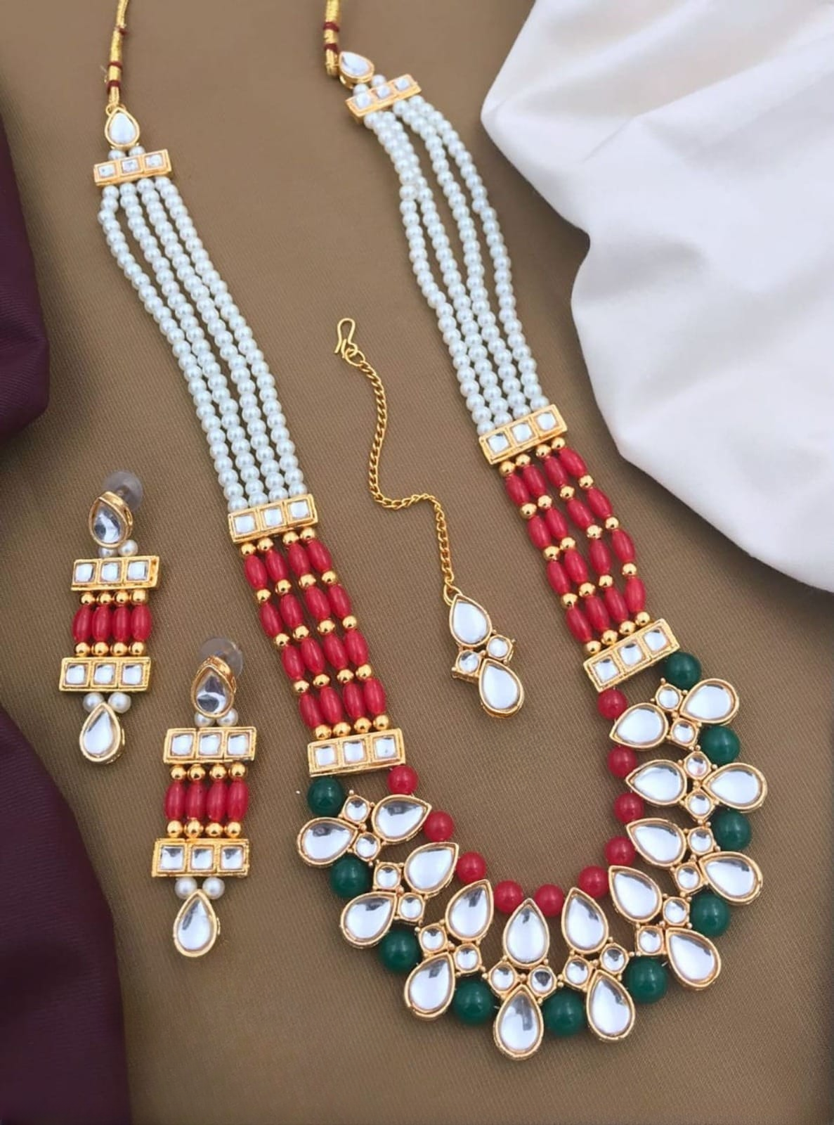 radiant crystal moti necklace set