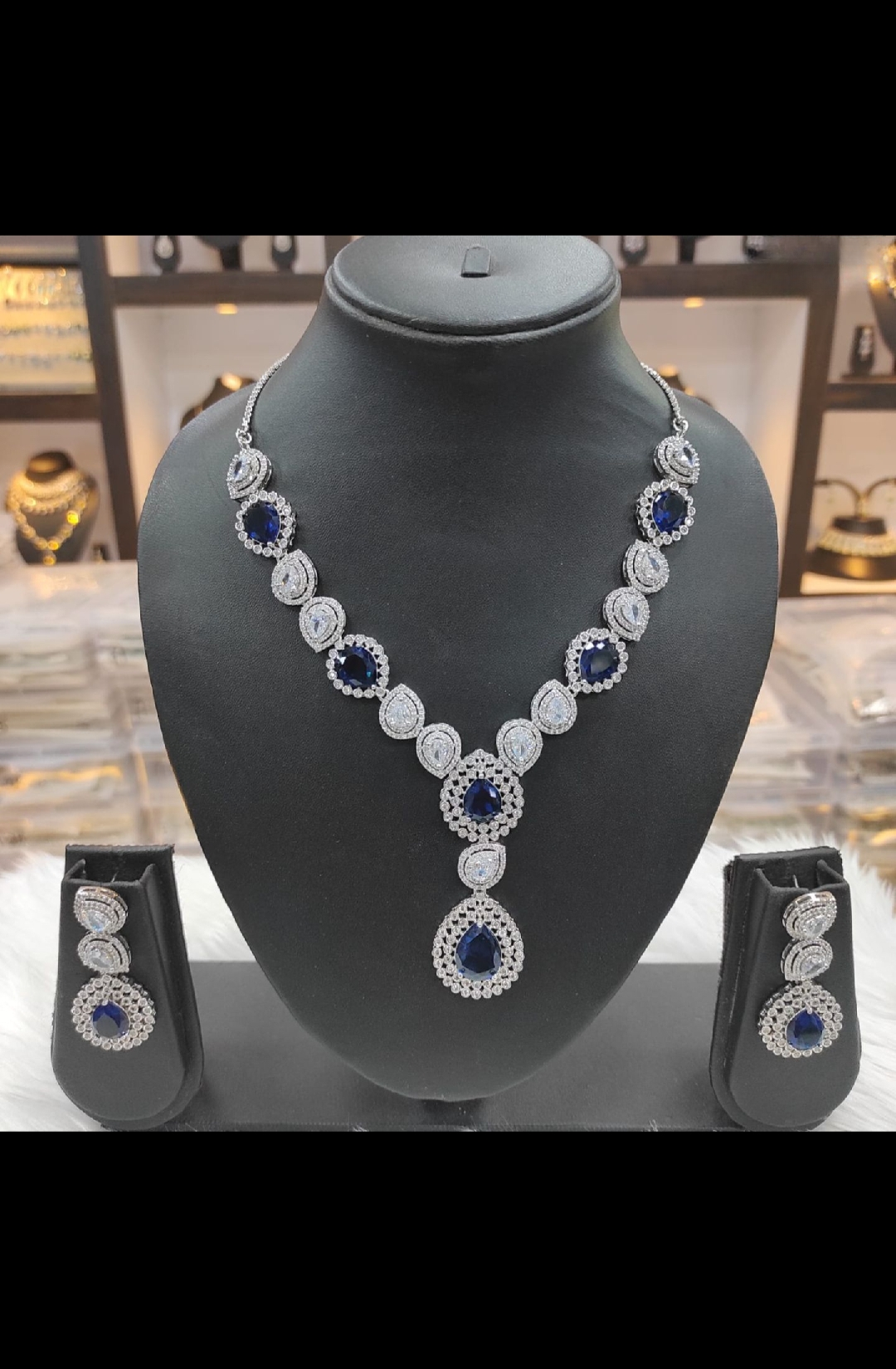 dazzling american diamond necklace