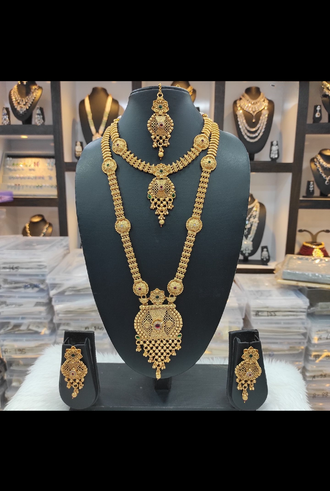 rajwadi fusion necklaces