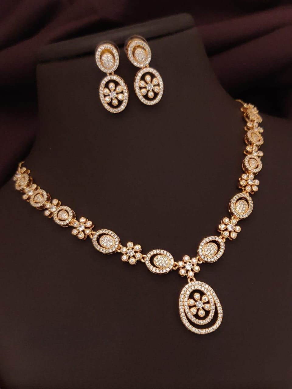 dazzling american diamond necklace - illuminate your beauty with brilliance